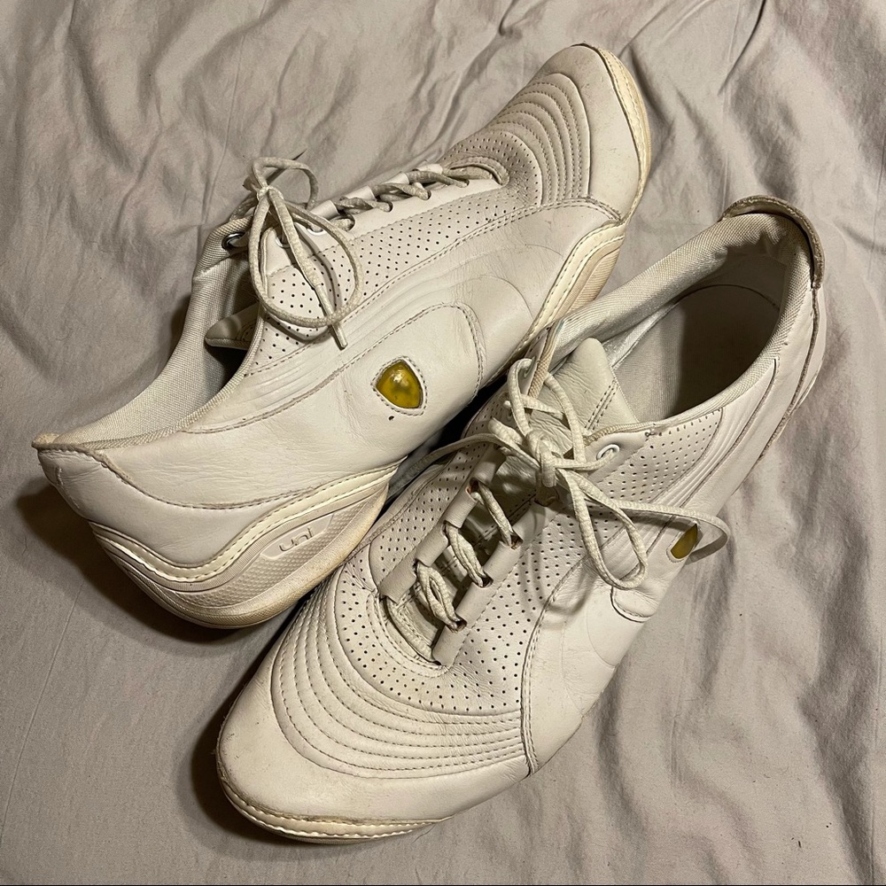 Vintage Ferrari Puma drivers